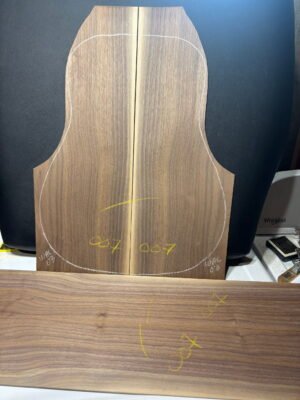 Walnut guitar set
